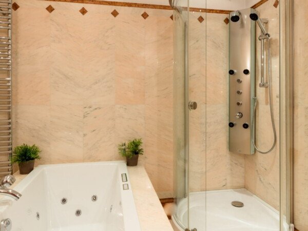 Internationale Sirmione-Suite 14 international sirmione suite 14