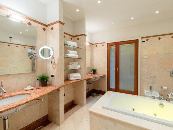 Internationale Sirmione-Suite 17 international sirmione suite 17